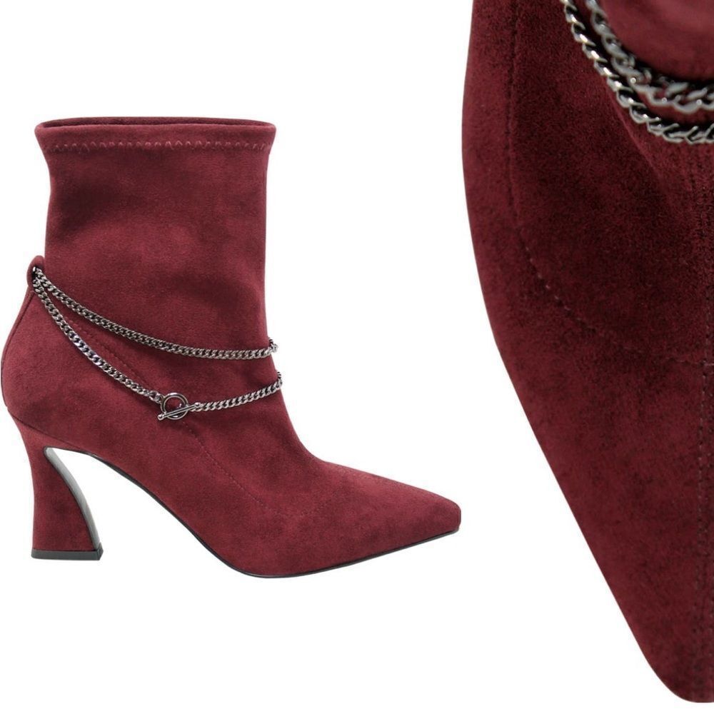 Chain Pointed Toe Bootie - Picture 7 of 10